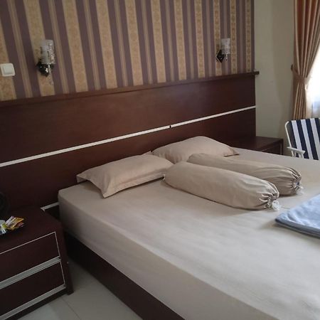 Riki Guesthouse Syari'Ah Jepara Bagian luar foto