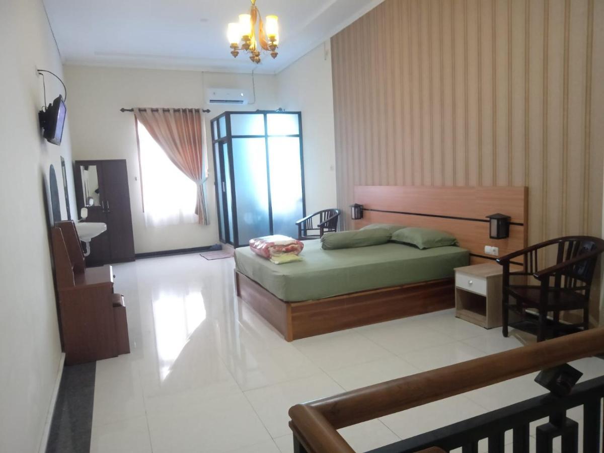 Riki Guesthouse Syari'Ah Jepara Bagian luar foto